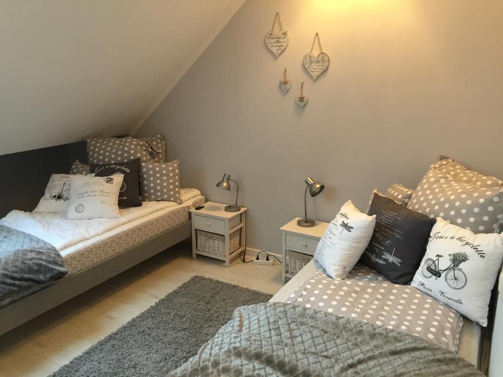 Grabinek Comfort Zone Ostroda Apartment 1 מראה חיצוני תמונה